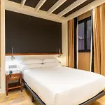 U232 酒店 巴塞罗那