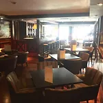U232 酒店 4*