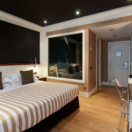 U232 Hotel 4*